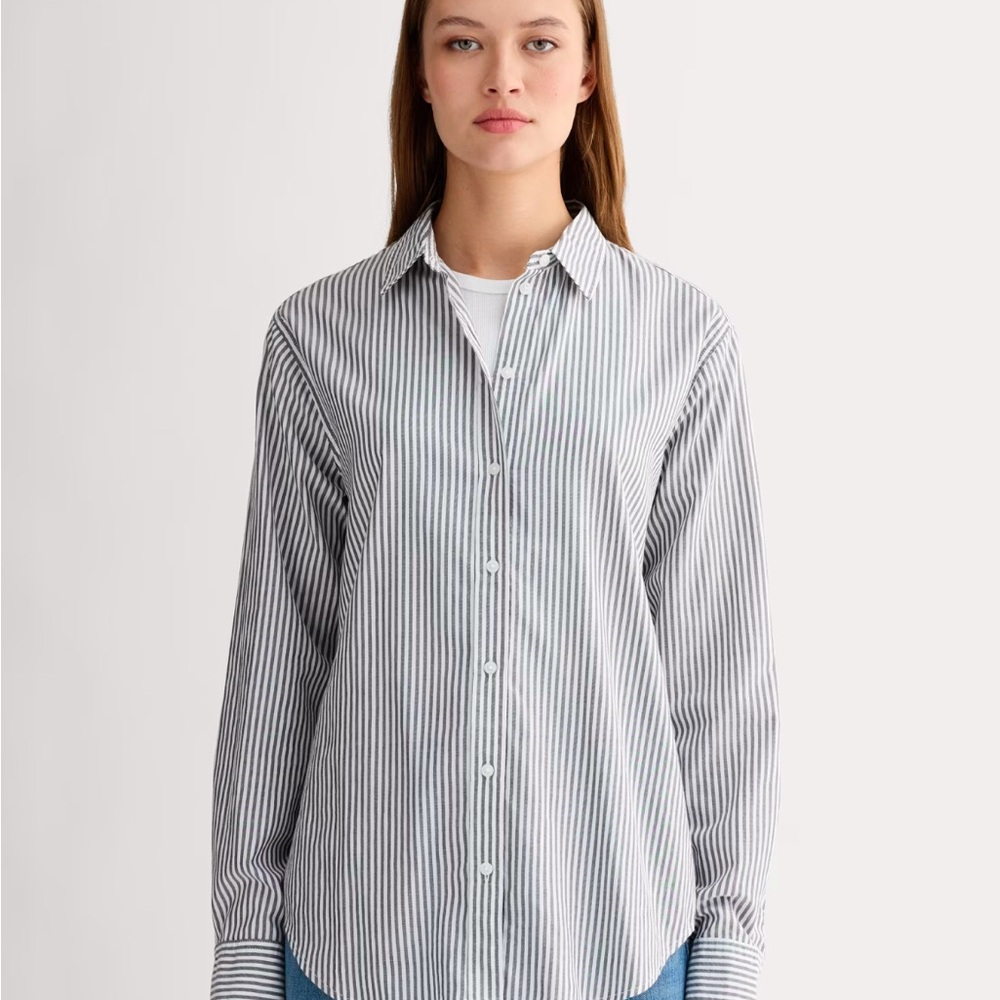 Everlane Striped Button-Up Shirt Size 8
